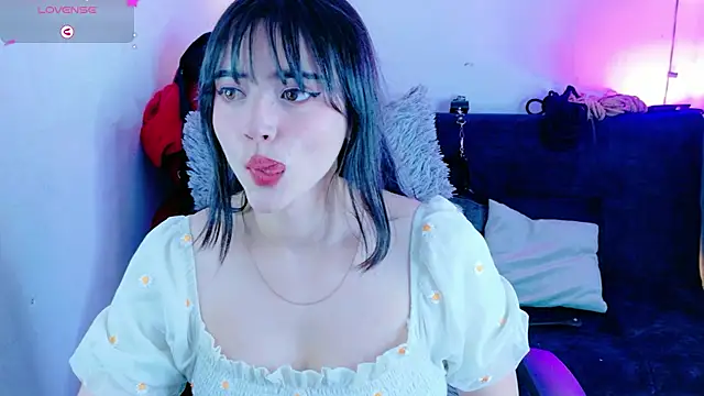 MiaVelvetDoll online show from 11/10/25, 02:11