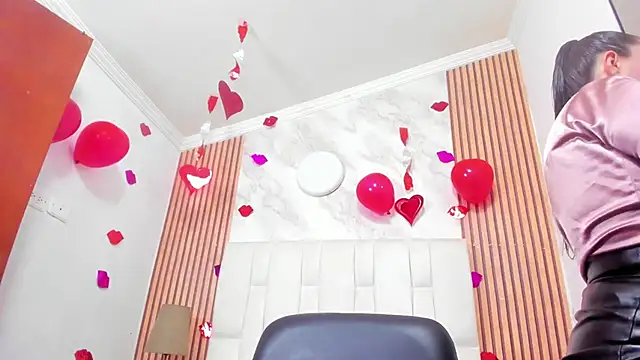 CharlotteSchmidtt online show from 02/20/26, 11:34