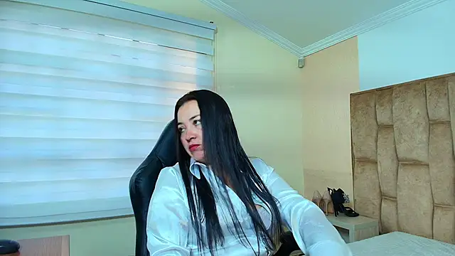 CharlotteSchmidtt online show from 10/23/25, 11:31