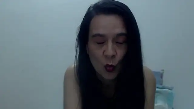 Aileendarkhot online show from 11/06/25, 03:54