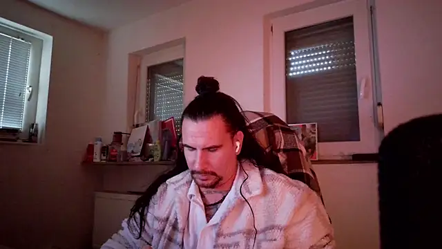 Diosmio069 online show from 11/30/25, 01:34