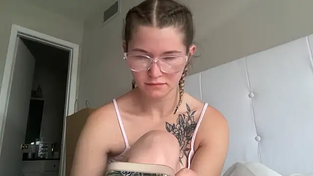 Riley ray69 online show from 03/25/26, 01:21