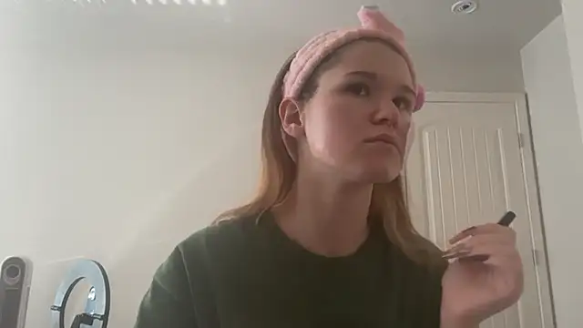 Riley ray69 online show from 12/15/25, 03:40