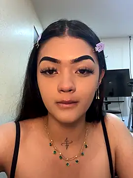 EmmaStonns online show from 10/25/25, 07:58