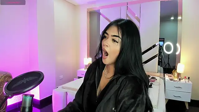 EmmaStonns online show from 09/09/25, 01:09