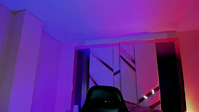 EmmaStonns online show from 10/30/25, 12:03