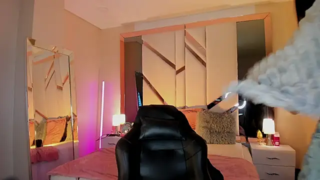 EmmaStonns online show from 03/13/26, 01:05