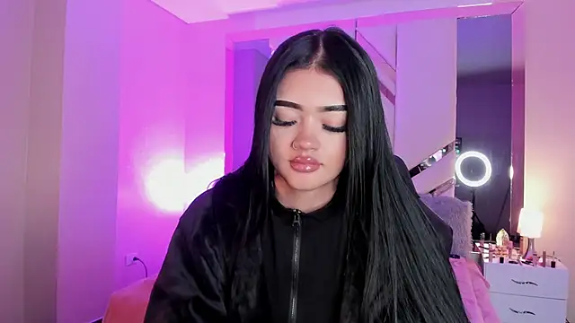 EmmaStonns online show from 10/02/25, 01:25