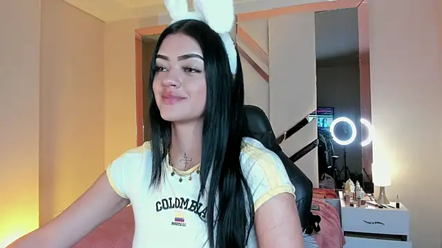 EmmaStonns online show from 11/04/25, 01:59