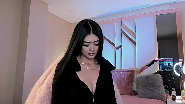 EmmaStonns online show from 02/06/26, 12:56