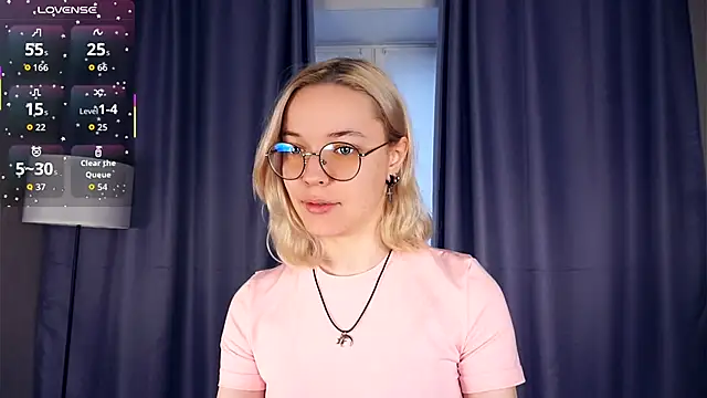 EdaKirkIin online show from 11/06/25, 05:33