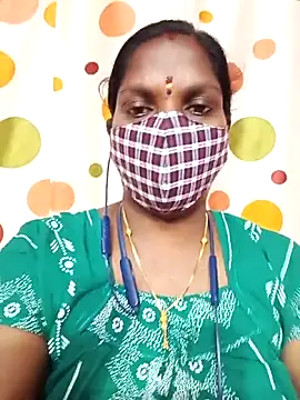 Snapshot of Tamil_Abinaya chatting on 05/13/26, 05:20 Tamil Abinaya online show from 05/13/26, 05:20