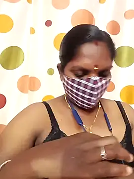 Snapshot of Tamil_Abinaya chatting on 05/15/26, 04:49 Tamil Abinaya online show from 05/15/26, 04:49