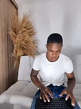 liambolt online show from 09/18/25, 02:58