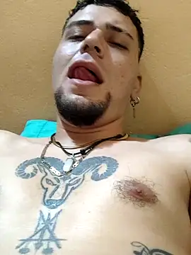 Juuaanp3 online show from 12/14/25, 09:15