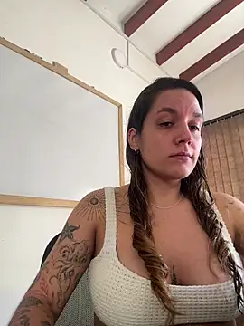 Sophia House  online show from 11/08/25, 06:55