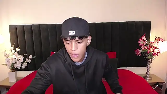 jhos padill online show from 10/10/25, 01:23