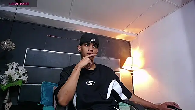 jhos padill online show from 11/22/25, 01:43