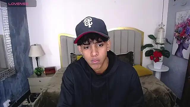 jhos padill online show from 12/17/25, 01:16