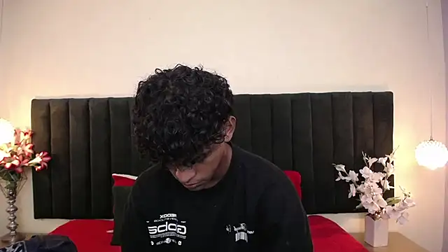 jhos padill online show from 03/25/26, 01:54