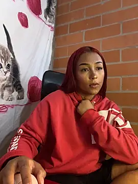 kitty moon1 online show from 09/30/25, 06:36
