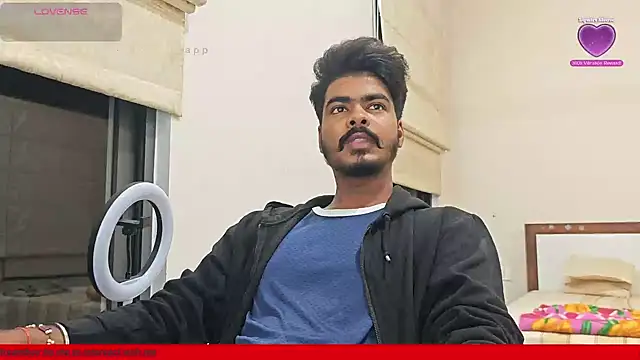 Snapshot of mrbuddy85 chatting on 10/08/25, 05:46 mrbuddy85 online show from 10/08/25, 05:46