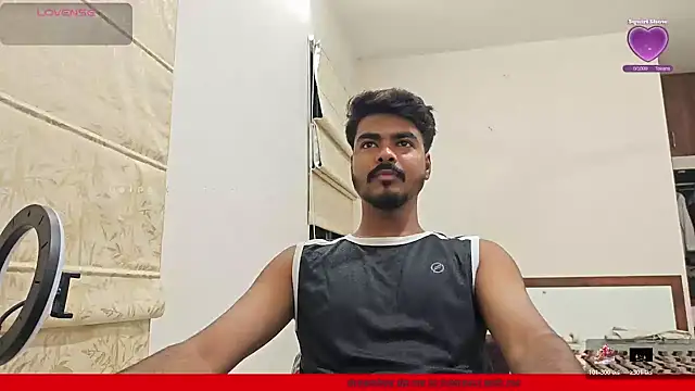 Snapshot of mrbuddy85 chatting on 11/11/25, 05:30 mrbuddy85 online show from 11/11/25, 05:30