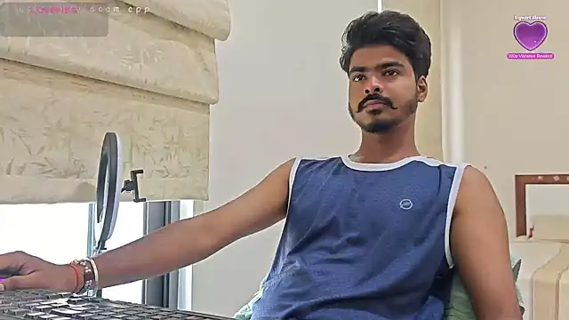 Snapshot of mrbuddy85 chatting on 10/16/25, 09:28 mrbuddy85 online show from 10/16/25, 09:28