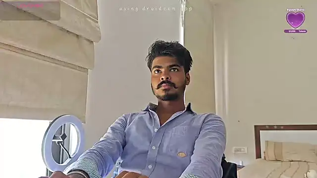 Snapshot of mrbuddy85 chatting on 10/04/25, 08:05 mrbuddy85 online show from 10/04/25, 08:05