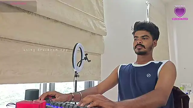 Snapshot of mrbuddy85 chatting on 10/01/25, 11:14 mrbuddy85 online show from 10/01/25, 11:14