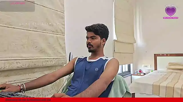 Snapshot of mrbuddy85 chatting on 10/11/25, 08:15 mrbuddy85 online show from 10/11/25, 08:15