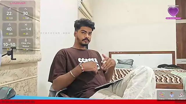 Snapshot of mrbuddy85 chatting on 11/10/25, 04:56 mrbuddy85 online show from 11/10/25, 04:56