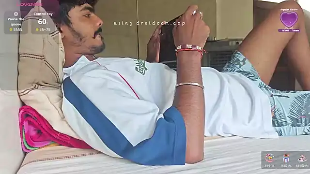 Snapshot of mrbuddy85 chatting on 09/17/25, 10:39 mrbuddy85 online show from 09/17/25, 10:39