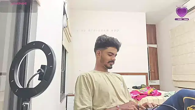 Snapshot of mrbuddy85 chatting on 09/18/25, 06:55 mrbuddy85 online show from 09/18/25, 06:55