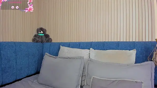 angel ponce online show from 12/17/25, 07:30