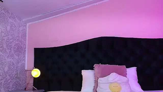 Hada Blue online show from 03/05/26, 07:43