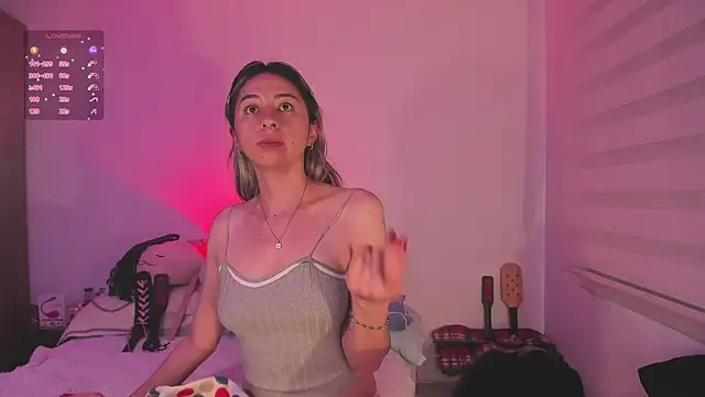 Snapshot of K2xxKrawl chatting on 03/19/26, 10:32 K2xxKrawl online show from 03/19/26, 10:32