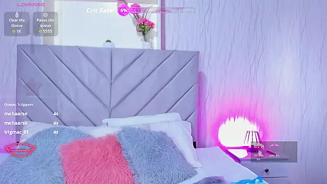 Victoria Guzman online show from 11/07/25, 04:44