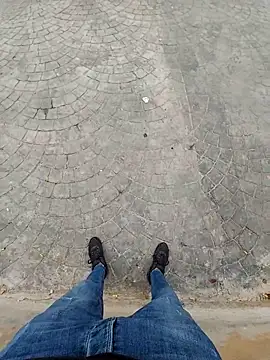 RaoufDz17cm online show from 09/29/25, 04:45