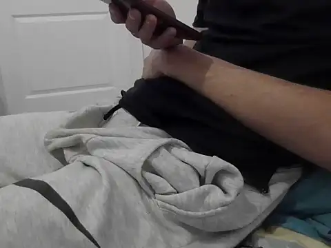 RaoufDz17cm online show from 10/09/25, 07:47