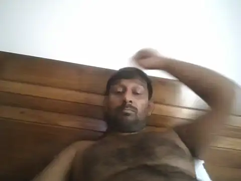 Snapshot of Chathutharu chatting on 10/10/25, 08:48 Chathutharu online show from 10/10/25, 08:48