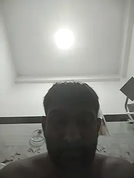 Snapshot of Chathutharu chatting on 10/05/25, 02:41 Chathutharu online show from 10/05/25, 02:41