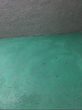 Snapshot of carlo20n chatting on 10/15/25, 12:35 carlo20n online show from 10/15/25, 12:35