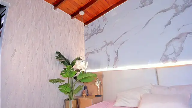 Celeste-Evanns online show from 03/01/26, 07:58