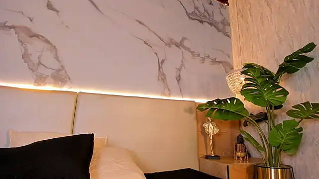 Celeste-Evanns online show from 02/21/26, 08:00