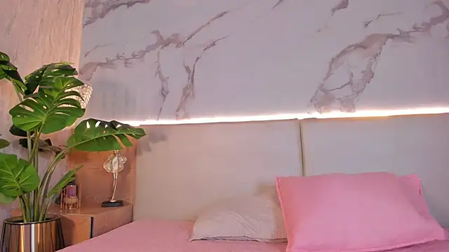 Celeste-Evanns online show from 02/24/26, 07:48