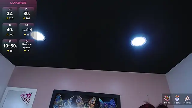 tiiny emilly online show from 11/11/25, 08:25