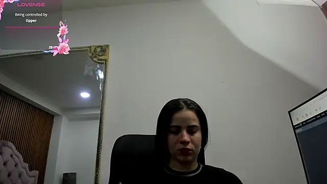 Snapshot of ChannelWhite_ chatting on 03/03/26, 10:06 ChannelWhite online show from 03/03/26, 10:06