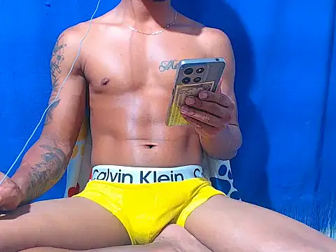 davidcutterr online show from 11/17/25, 12:25