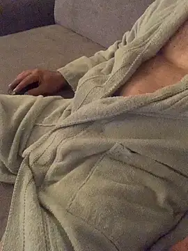 BurcuMertizmir online show from 11/01/25, 10:14